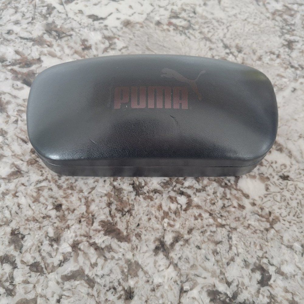 ‎Puma sunglasses case Black.